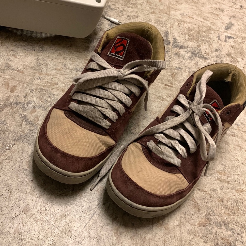 spitfire shoes